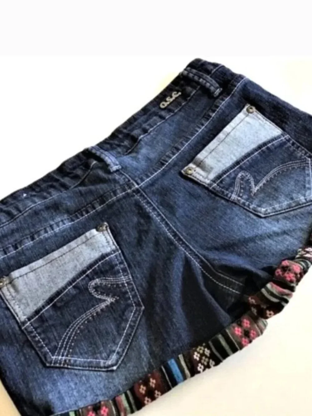 BOHO O.S.C. DARK WASH DENIM SHORTS - JUNIORS SIZE 9